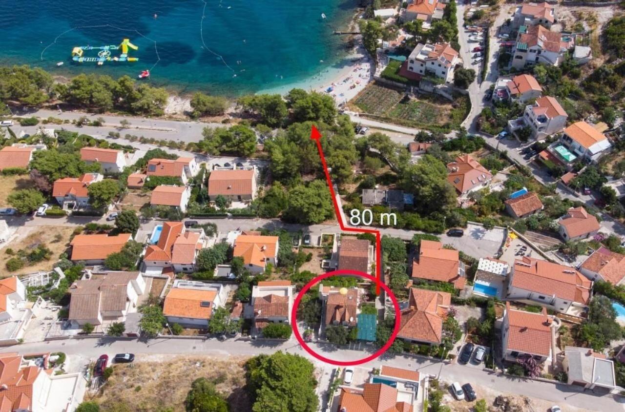 Apartments Damir - 80 M From Beach Постира Екстериор снимка